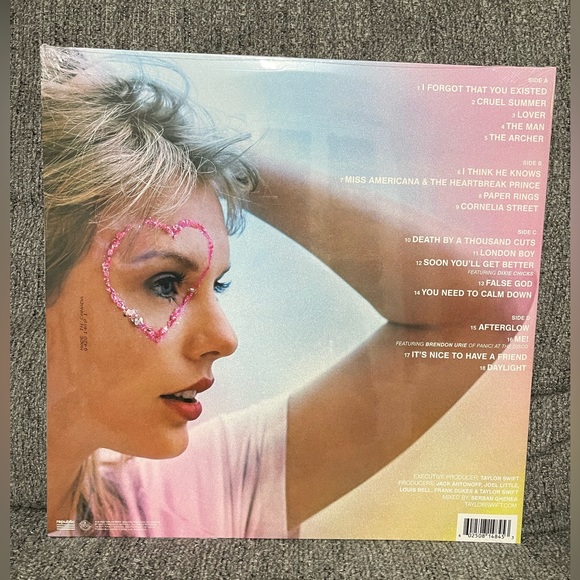 Taylor Swift LOVER Vinyls Rare Target Exclusive Multi Colored Records - Picture 2 of 3